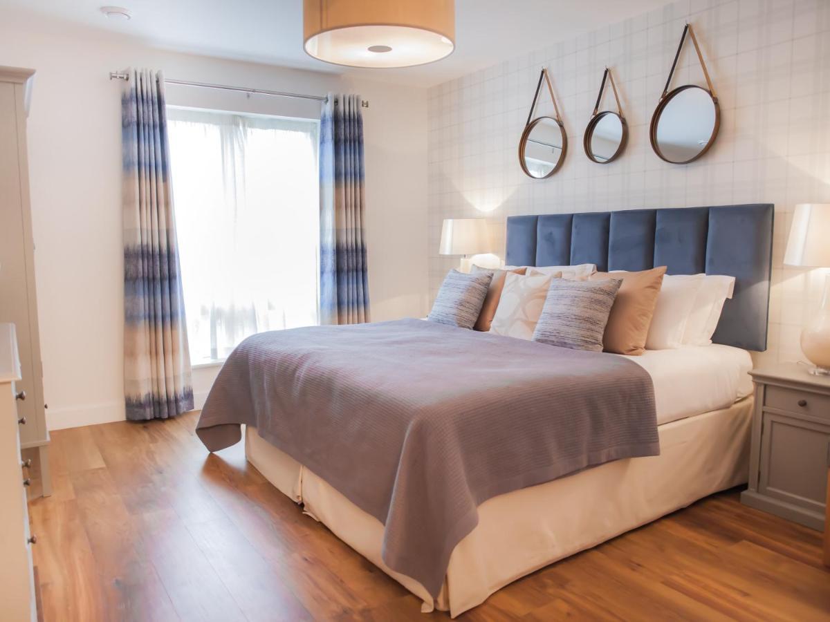 Henge House, Bluestone Apartment บาธ ภายนอก รูปภาพ